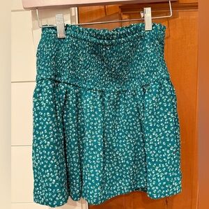 AMAZON BRAND FLORAL SHORTS